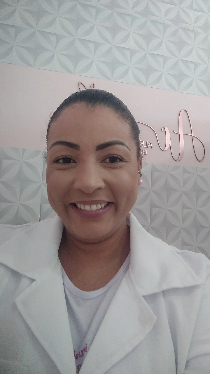 Alessandra Goncalves de oliveira corrêa 