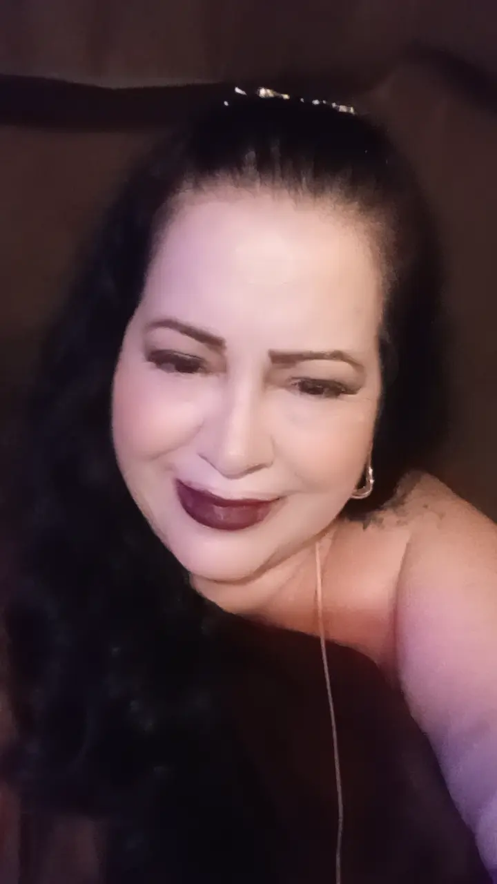 Cléo Moraes 