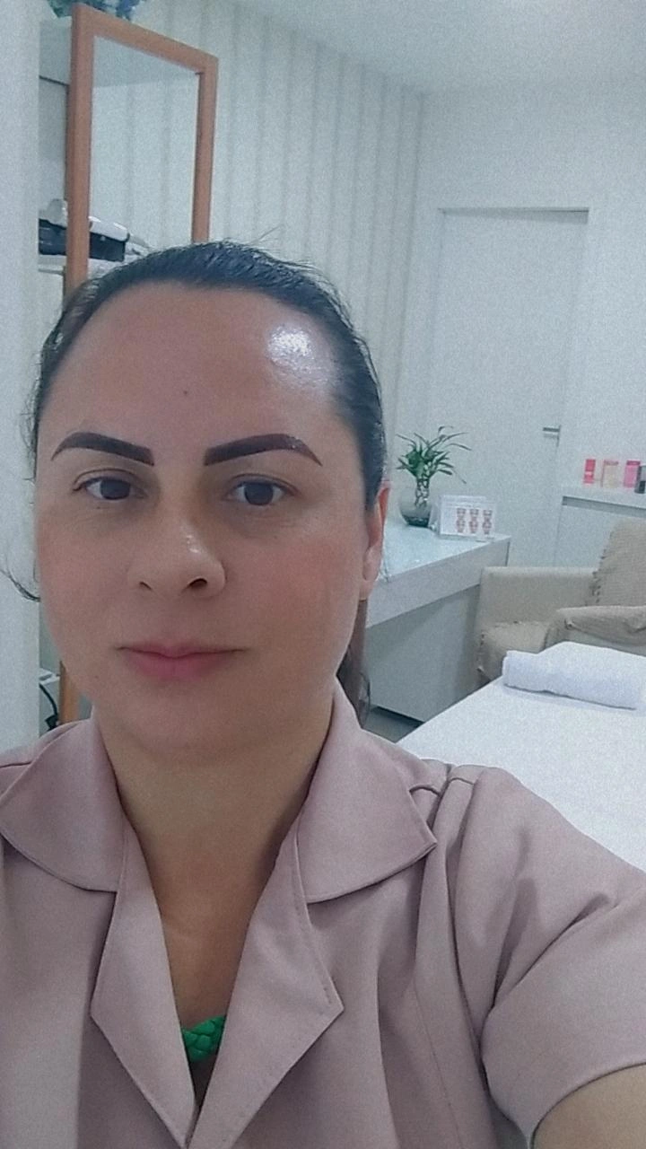 Simone de Morais Variani 