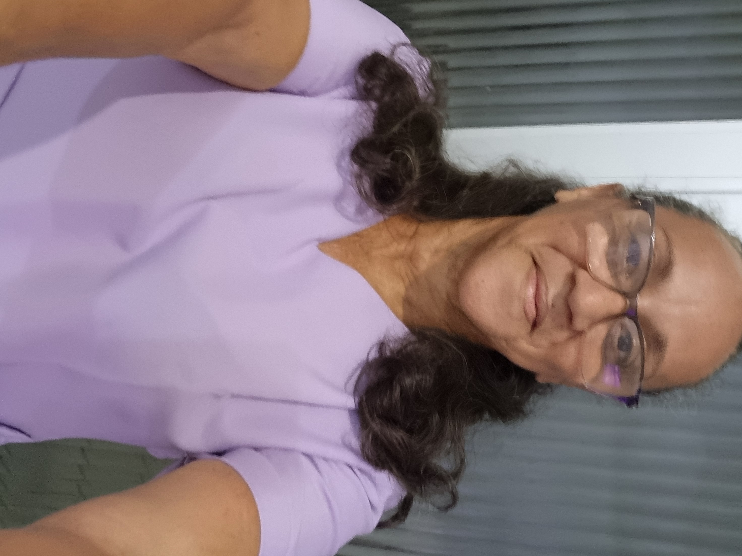 Ana Lucia Massoterapia