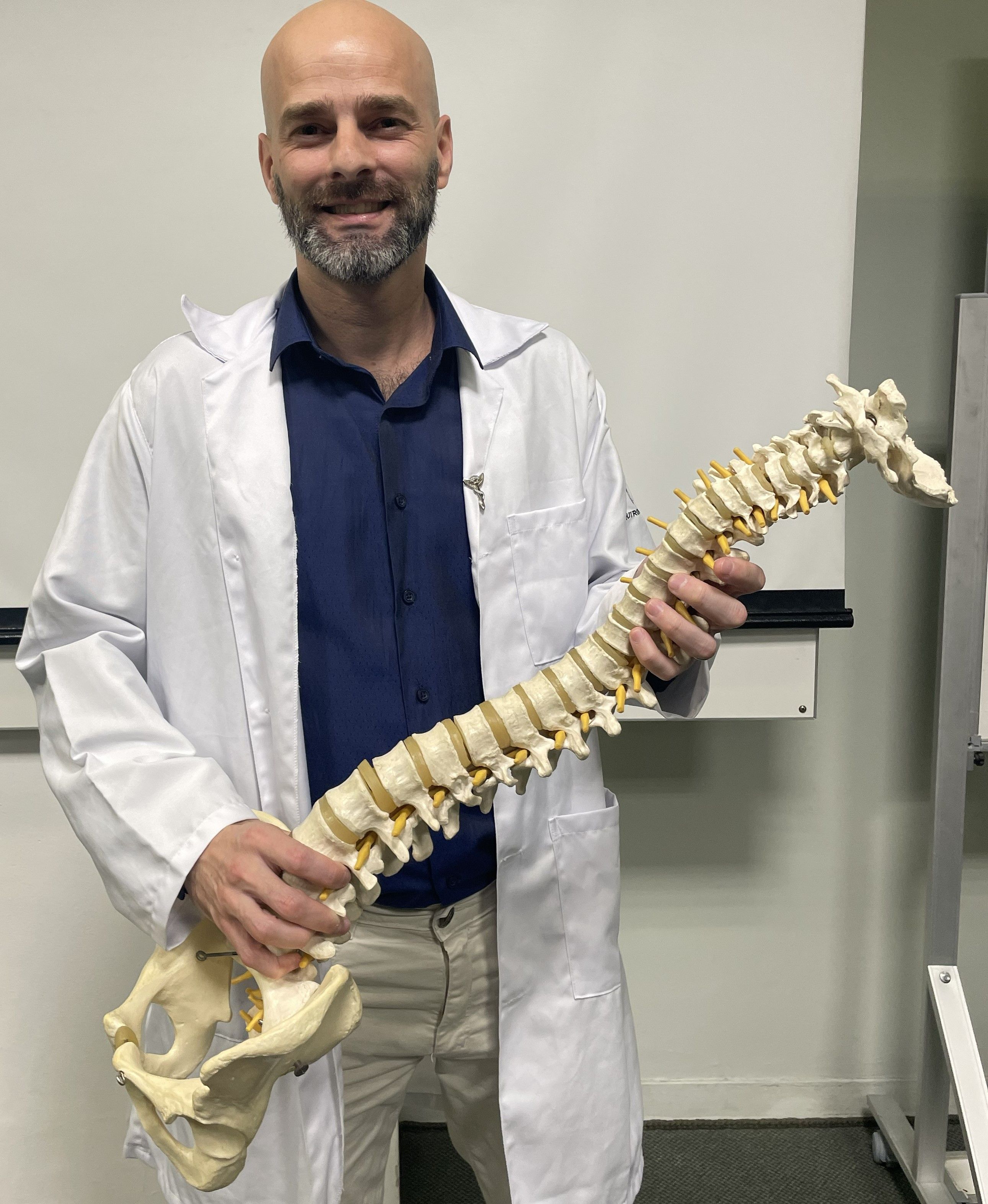 Evandro Gusmão de Mello de Araujo, massoterapeuta em Extrema, MG
