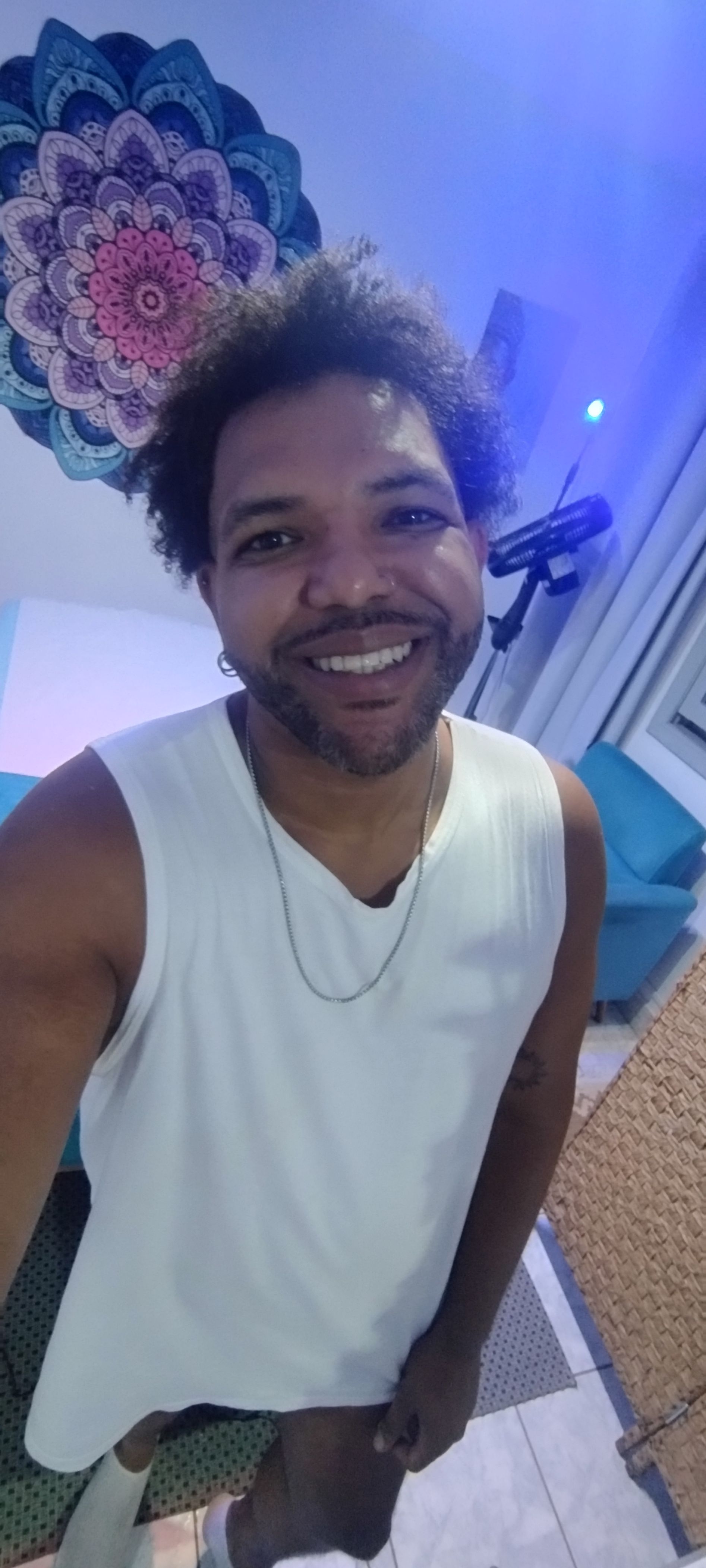 Wellington Oliveira , massoterapeuta em São Paulo, SP