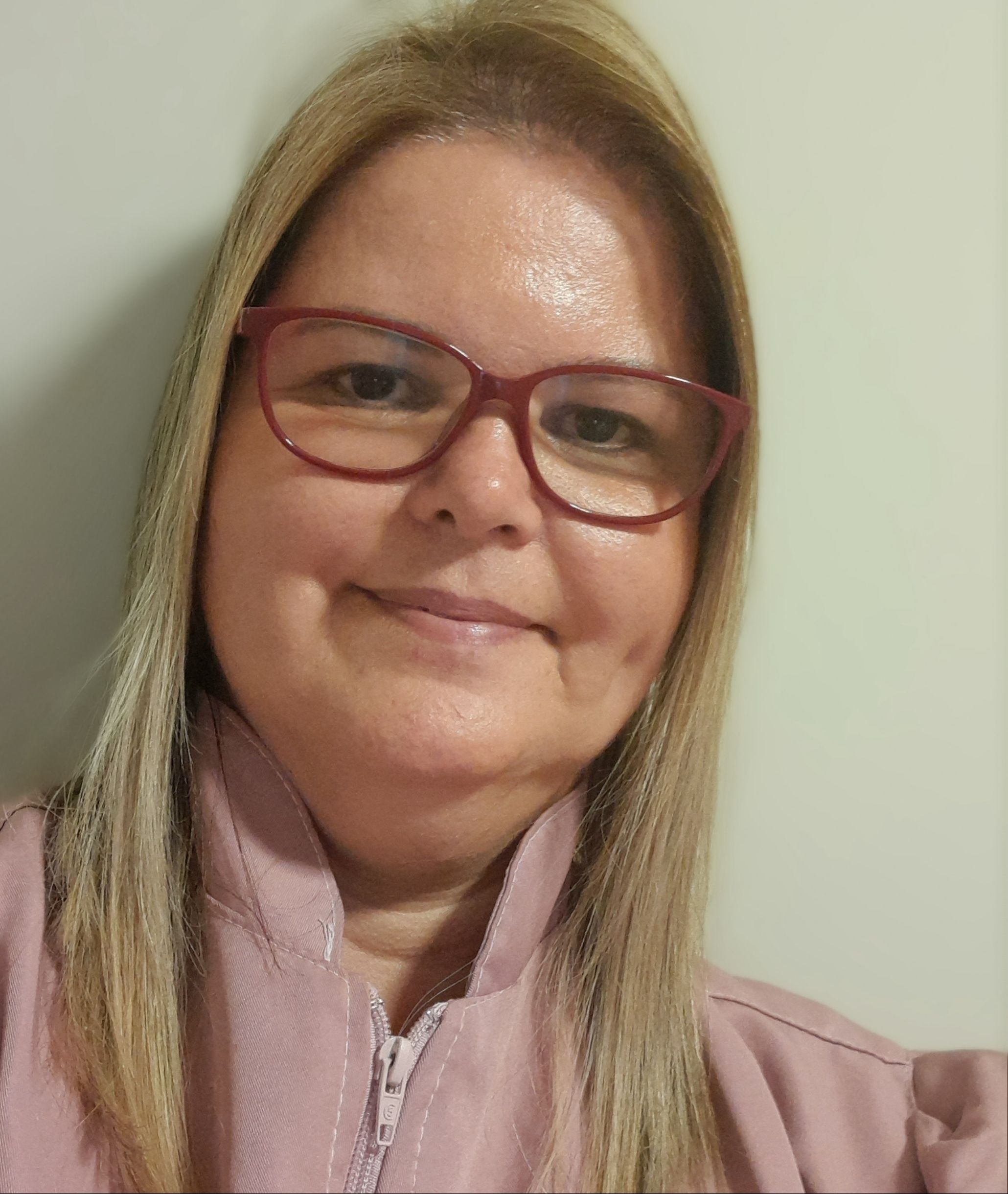 Adriana de Matos Daitx Barcellos, massoterapeuta em Capão Da Canoa, RS