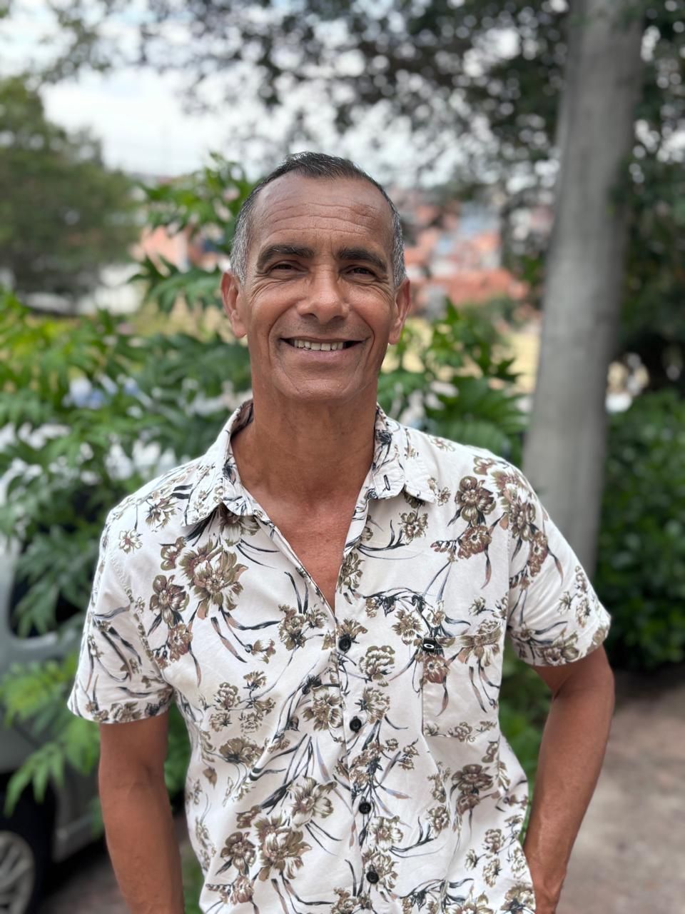José Correia de Araújo filho , massoterapeuta em Cajamar, SP