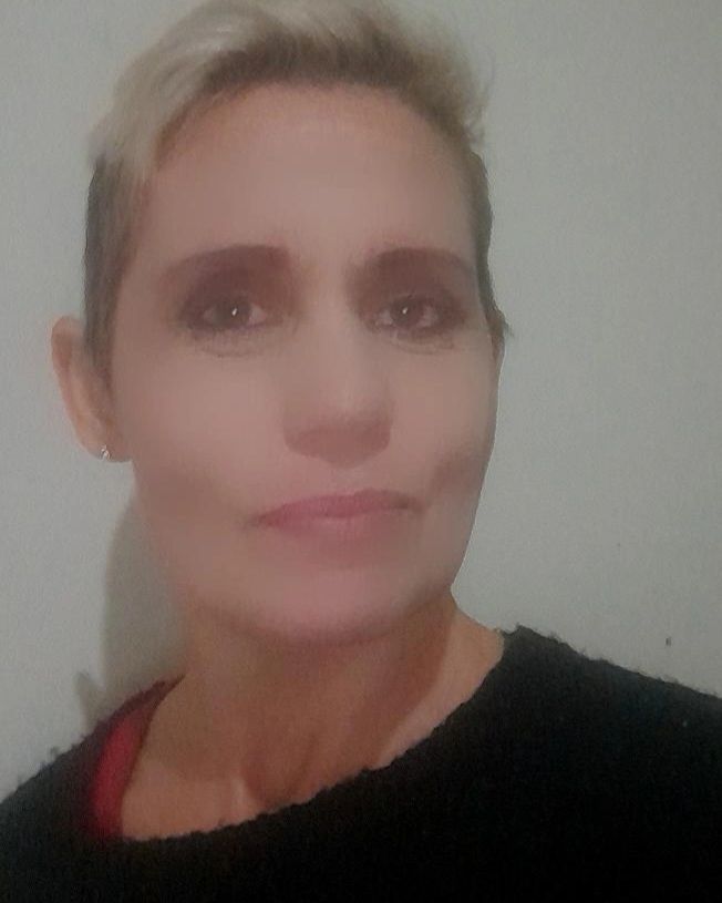 Roberta Diamante, massoterapeuta em Montes Claros Mg, MG