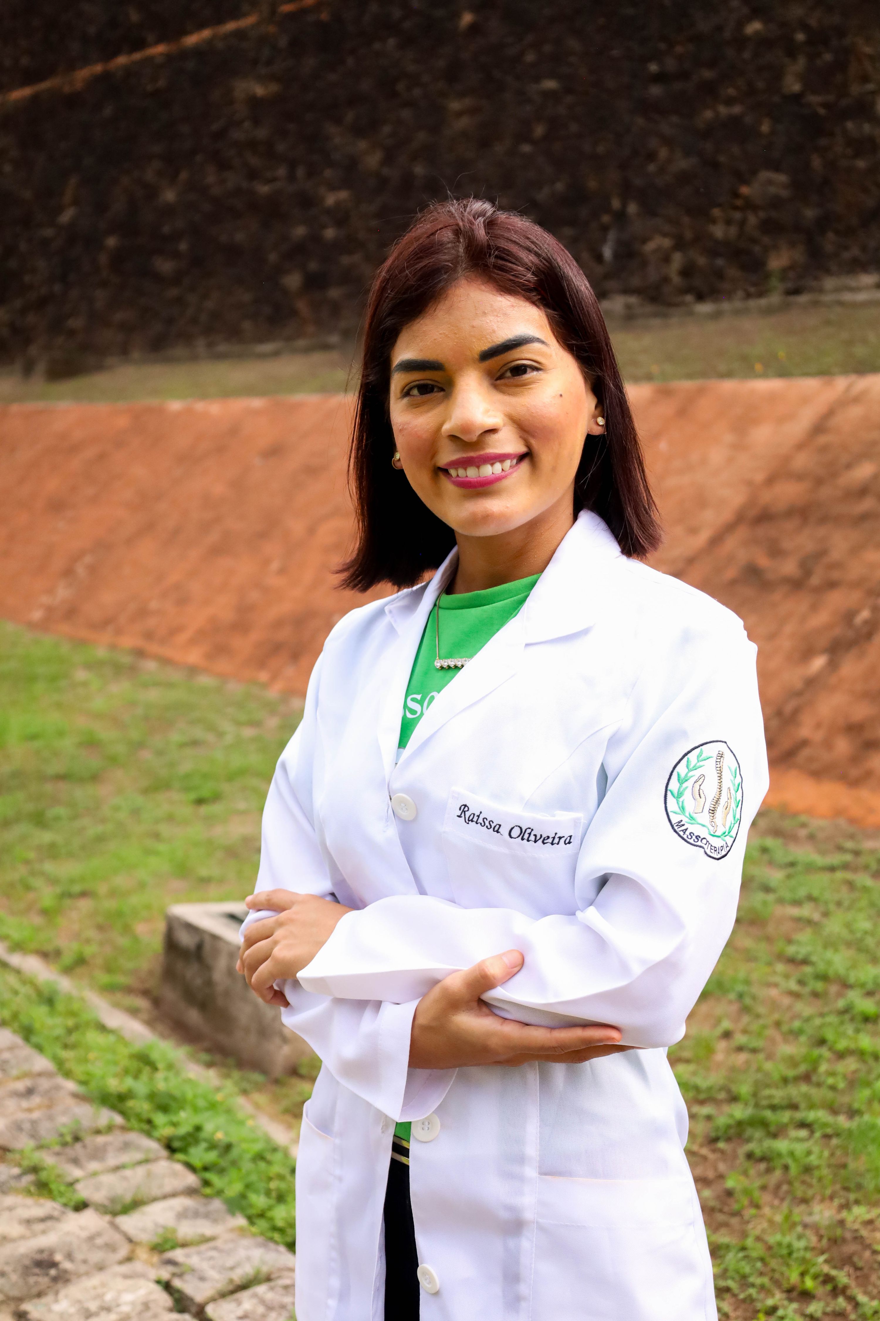 Raissa Oliveira da Silva, massoterapeuta em Belém, PA