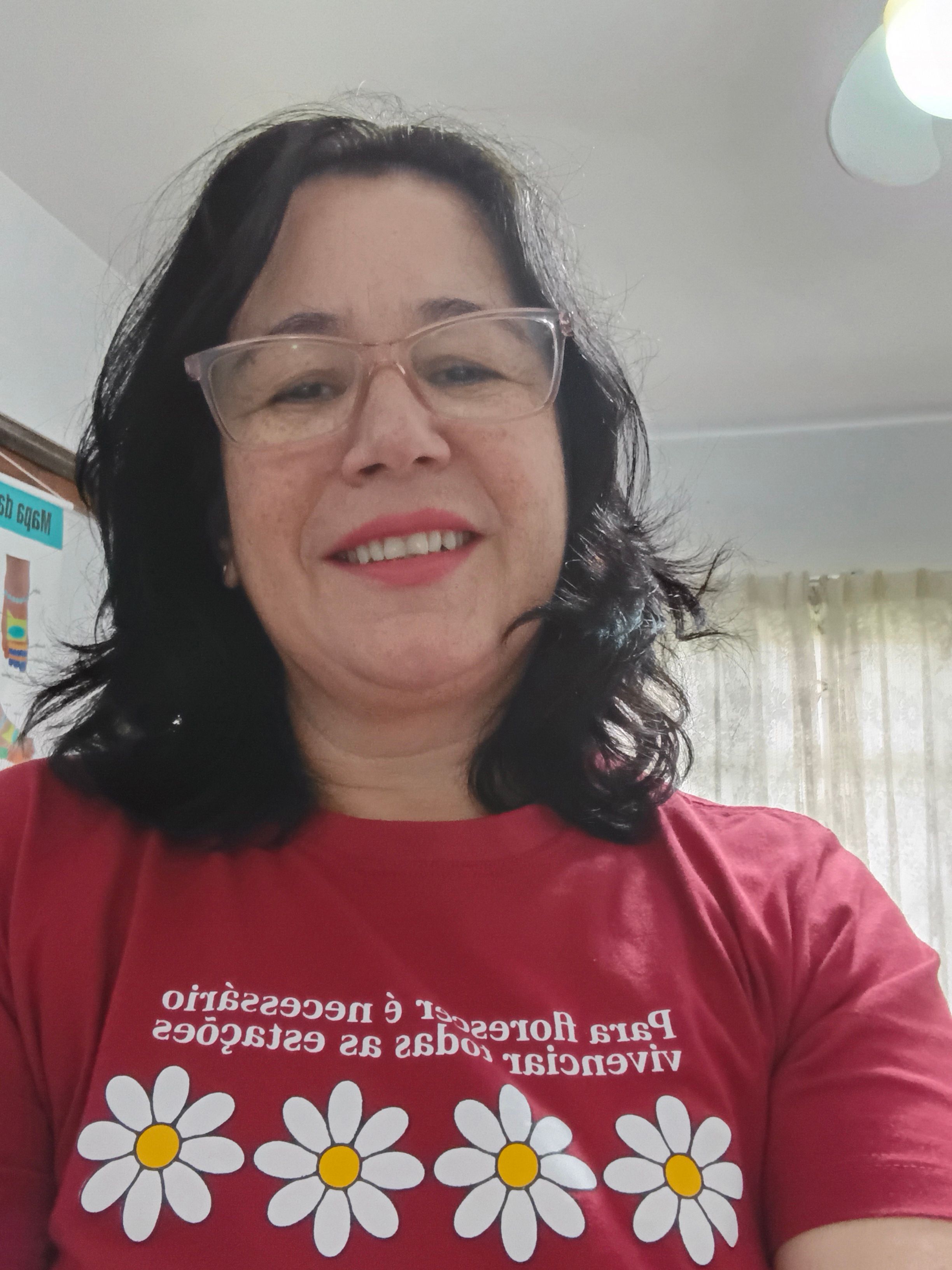 Dulcineia Basilio , massoterapeuta em Blumenau, SC