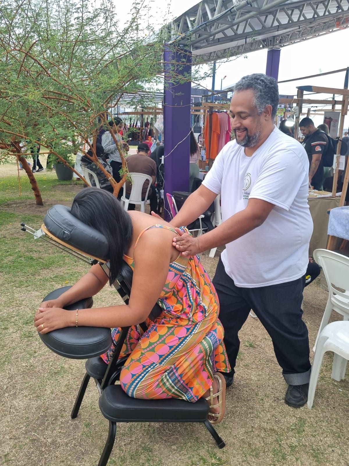 Erick Sabino Barroso , massoterapeuta em Maricá, RJ