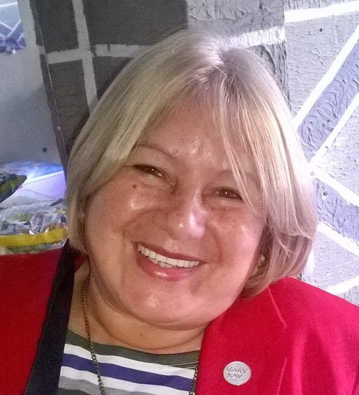Mariluci Feliciano de Oliveira Guedes , massoterapeuta em Juquitiba, SP