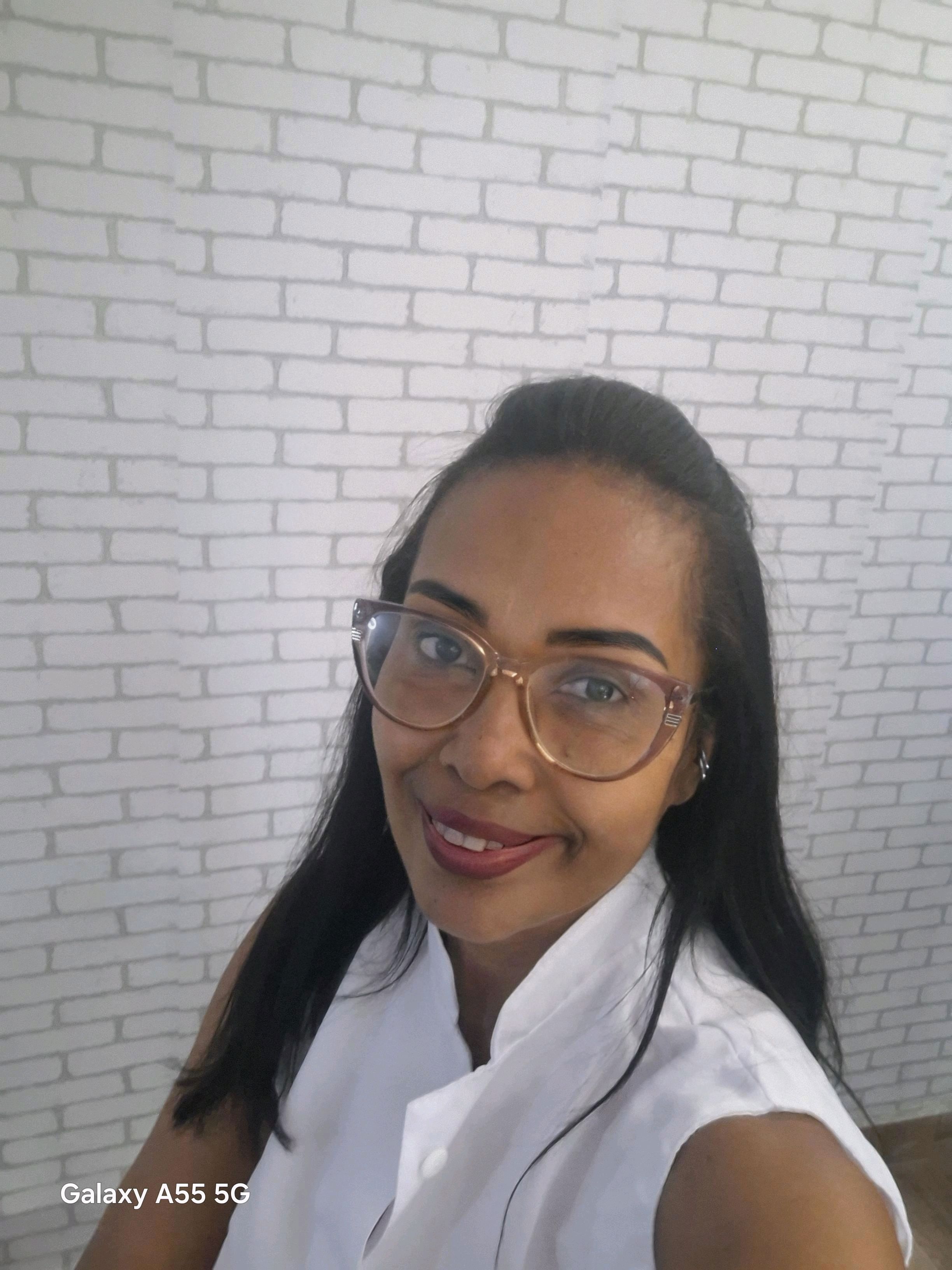 Lucilene Fróes do Nascimento , massoterapeuta em Rio de Janeiro, RJ