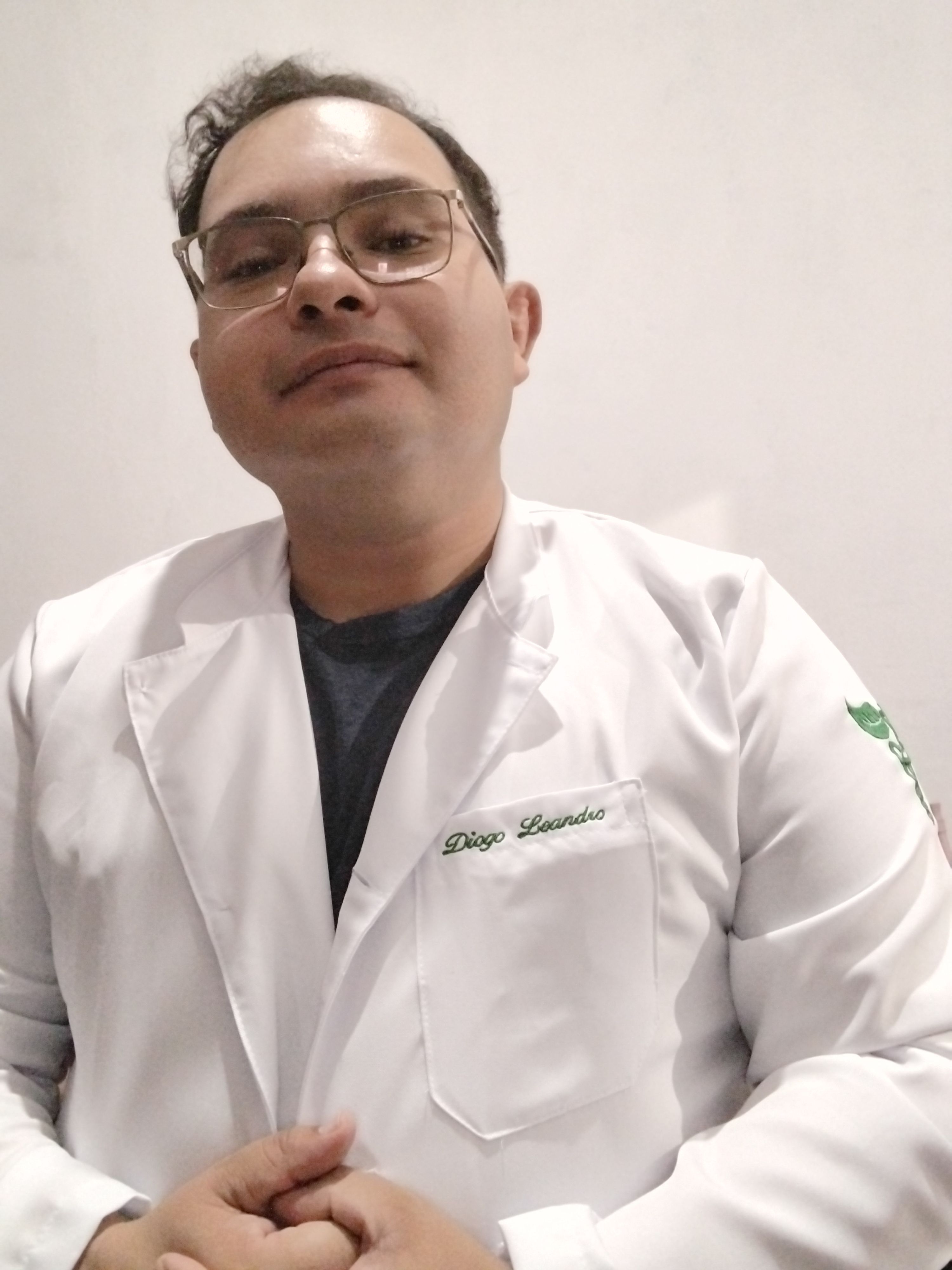 Diogo Fernandes, massoterapeuta em Brasília, DF