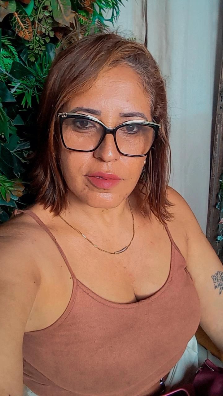 Idelma dos Santos , massoterapeuta