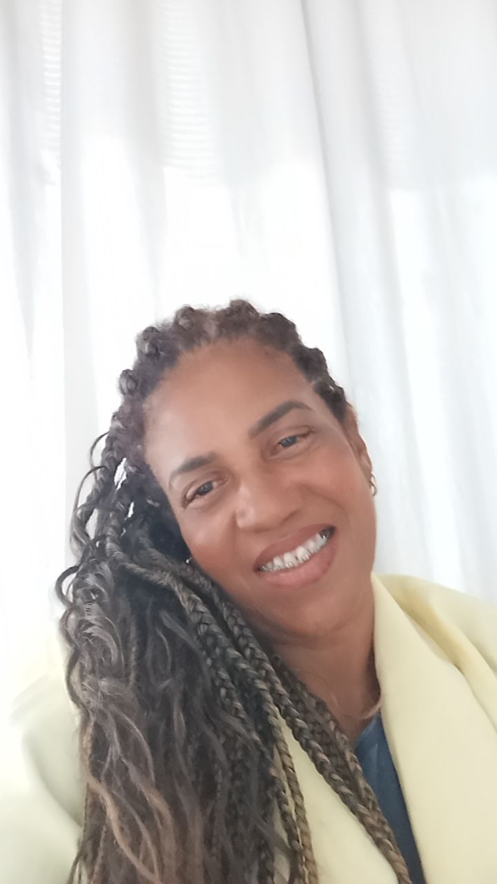 Ivanilda de Souza Silva, massoterapeuta em Salvador, BA
