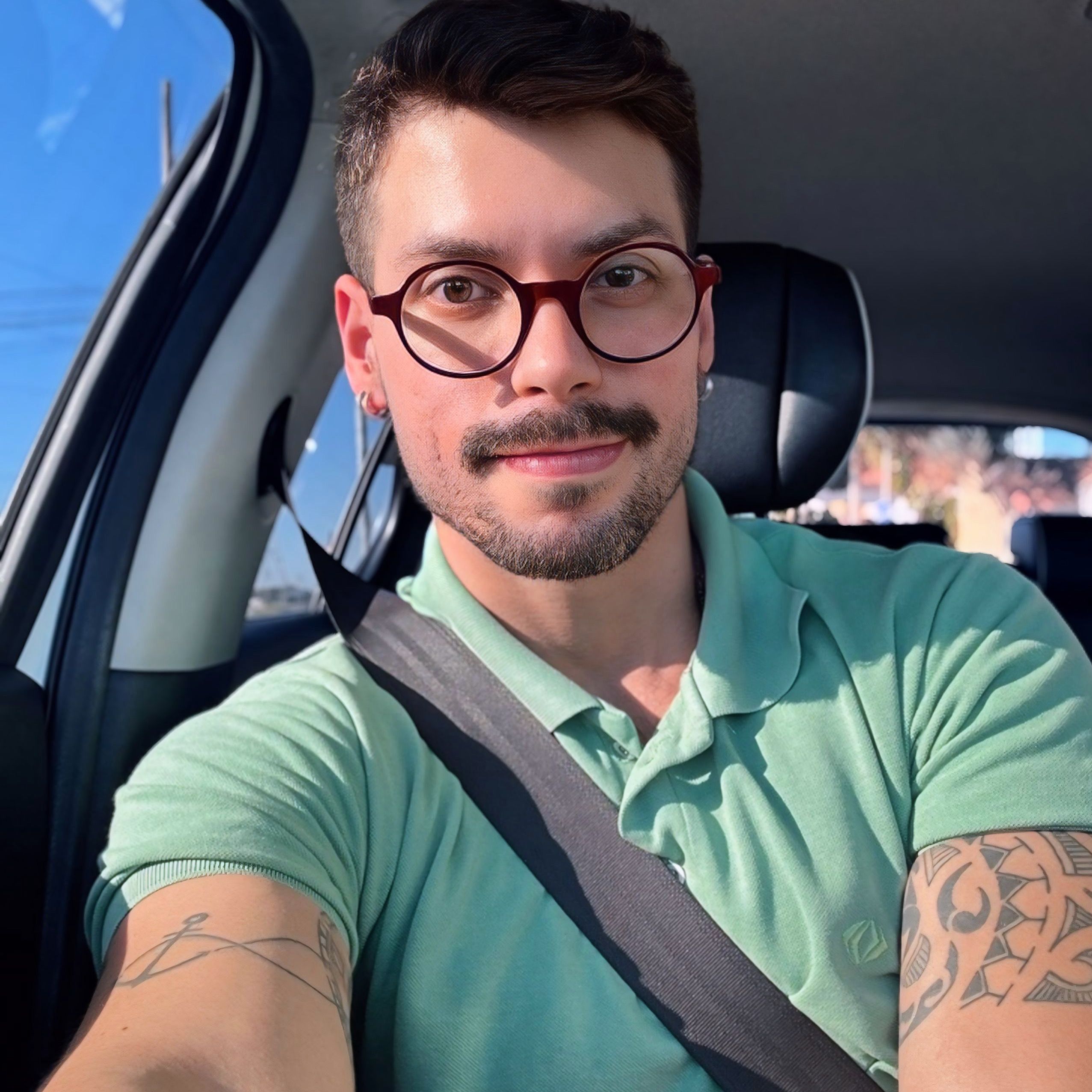Rafael Lucas dos Santos Freire , massoterapeuta em Taubaté, SP