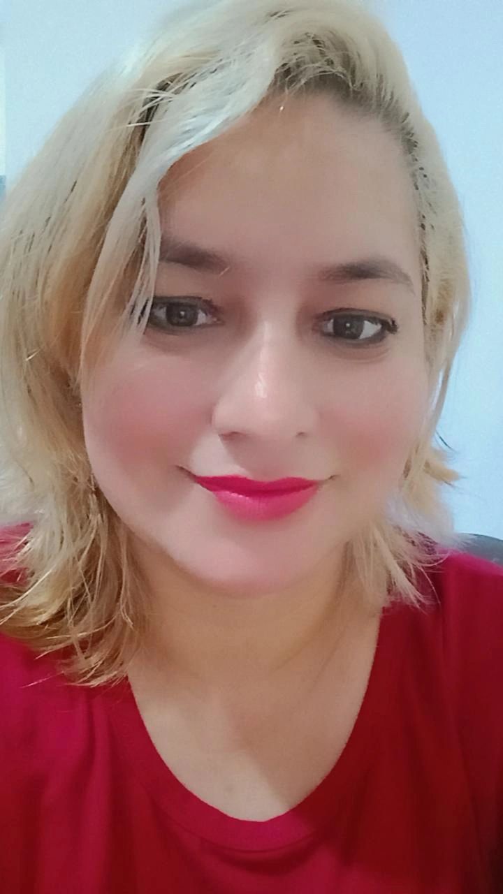 Gislene de Amorim Silva Vianna , massoterapeuta em Iúna, ES