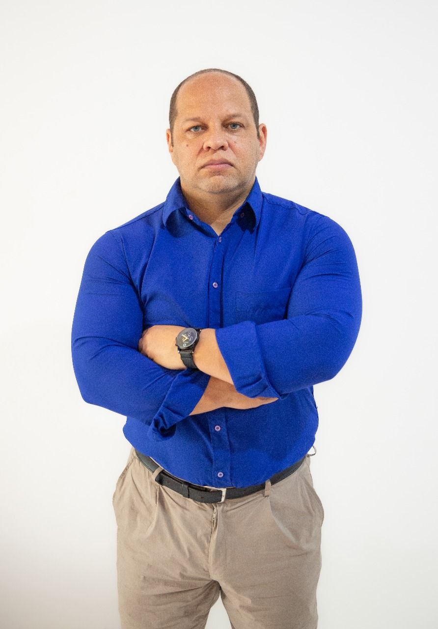 Marcus Vinicius Pereira de Paula , massoterapeuta
