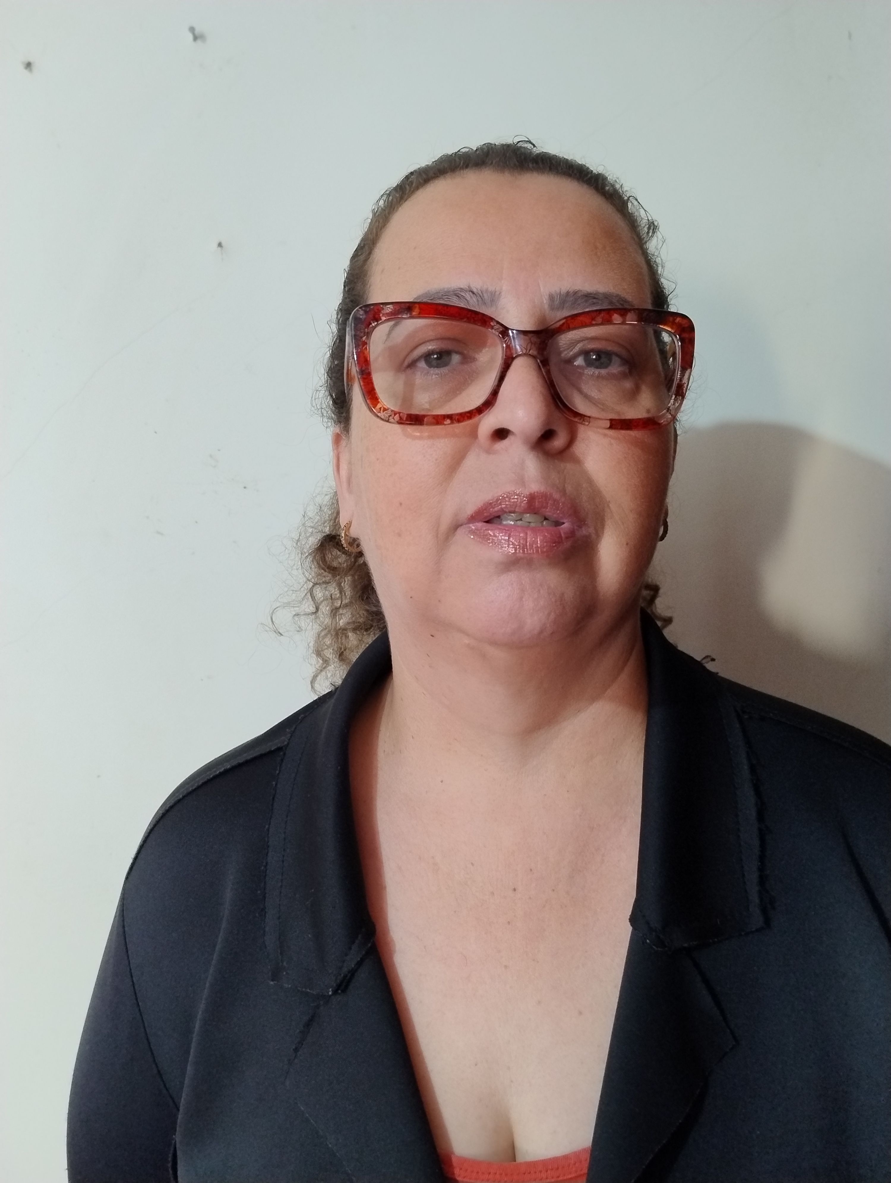Alessandra Carlos, massoterapeuta em Bertioga, SP