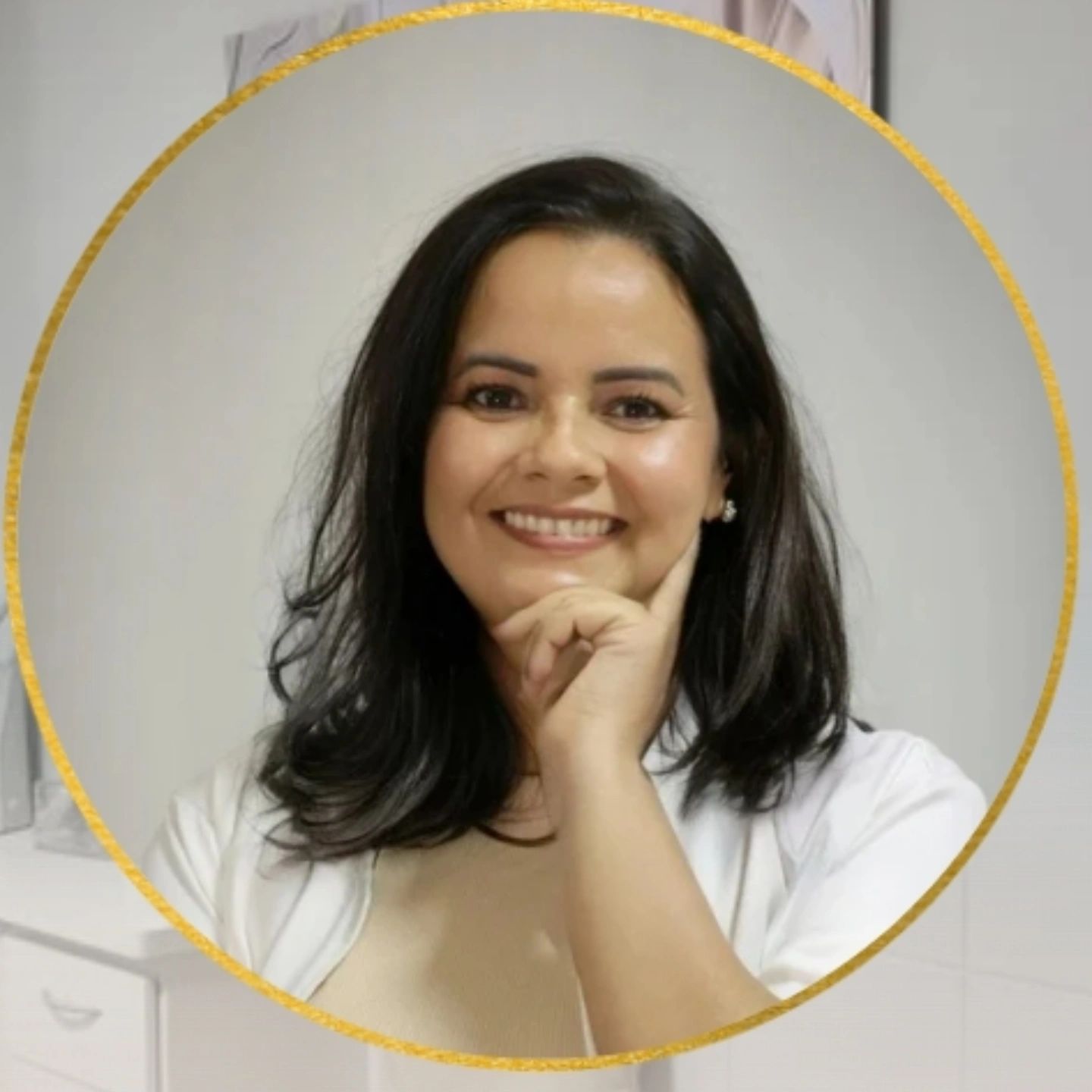 Elisângela de Oliveira Rocha , massoterapeuta em Lavras, MG