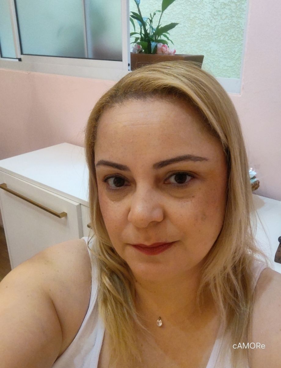 Renata Camore Cavalcanti, massoterapeuta em Bragança Paulista, SP