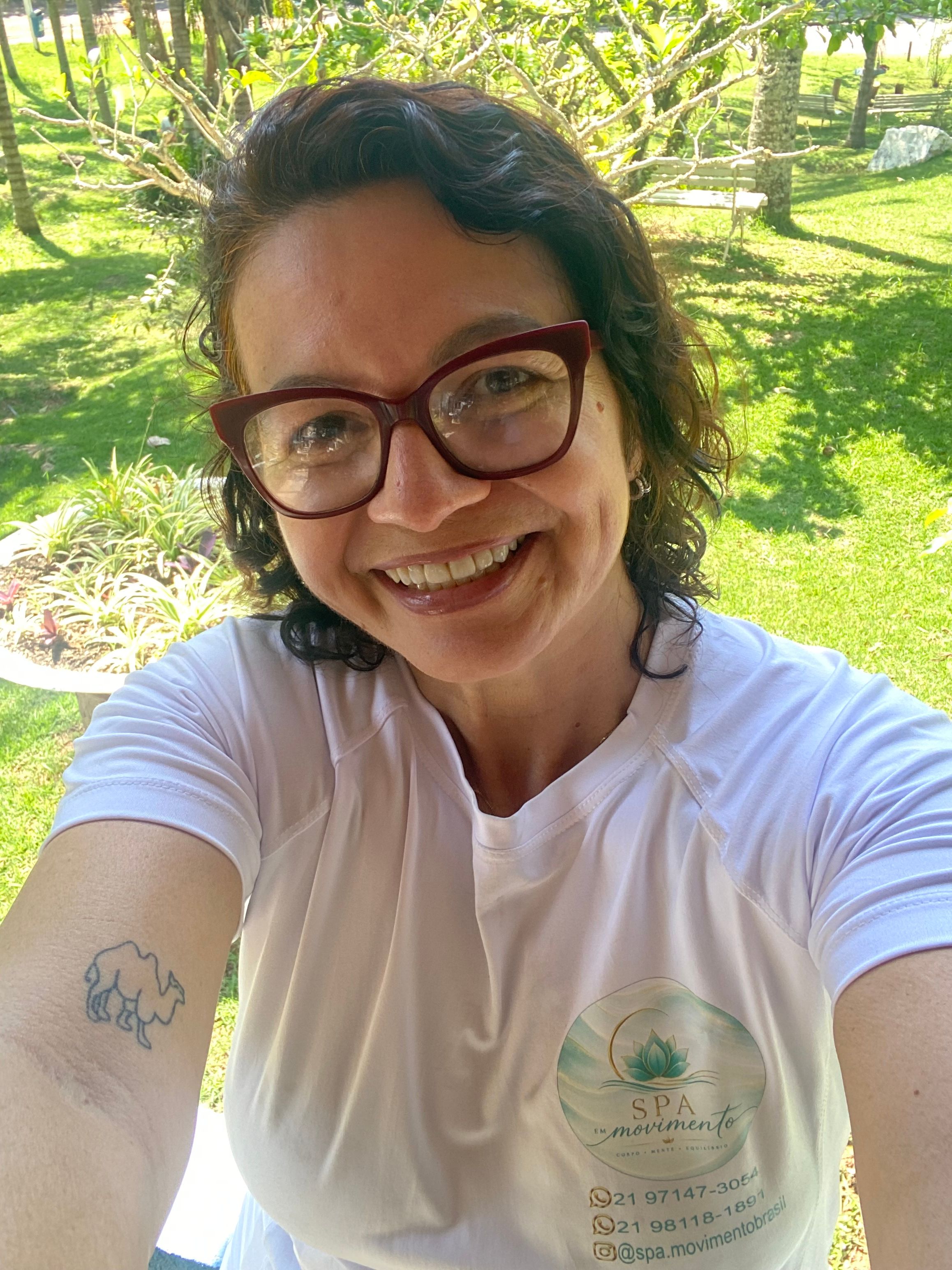 ana claudia veras camelo, massoterapeuta em Rio Das Ostras, RJ
