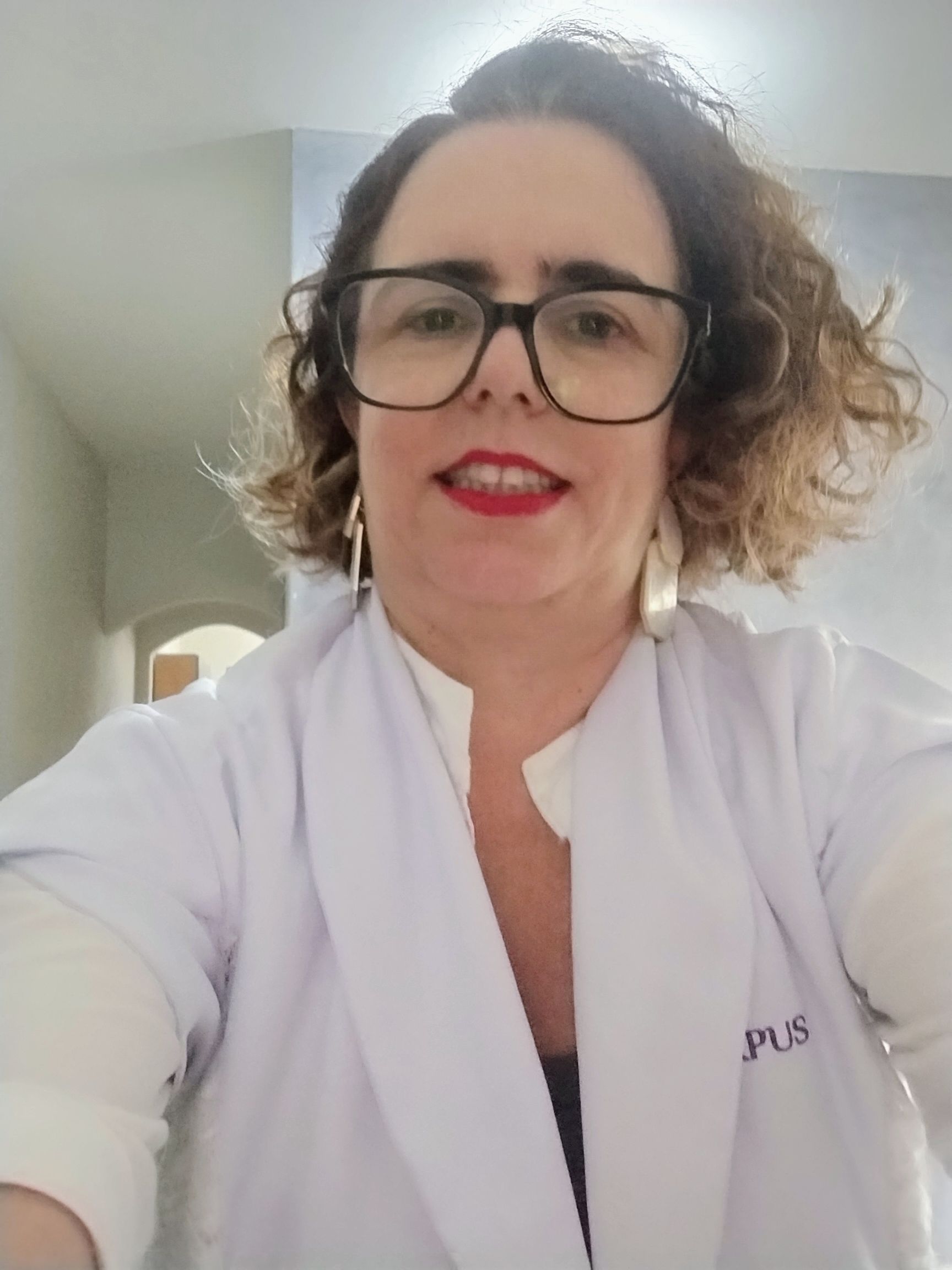 fabricia Rodrigues, massoterapeuta em Vila Velha, ES