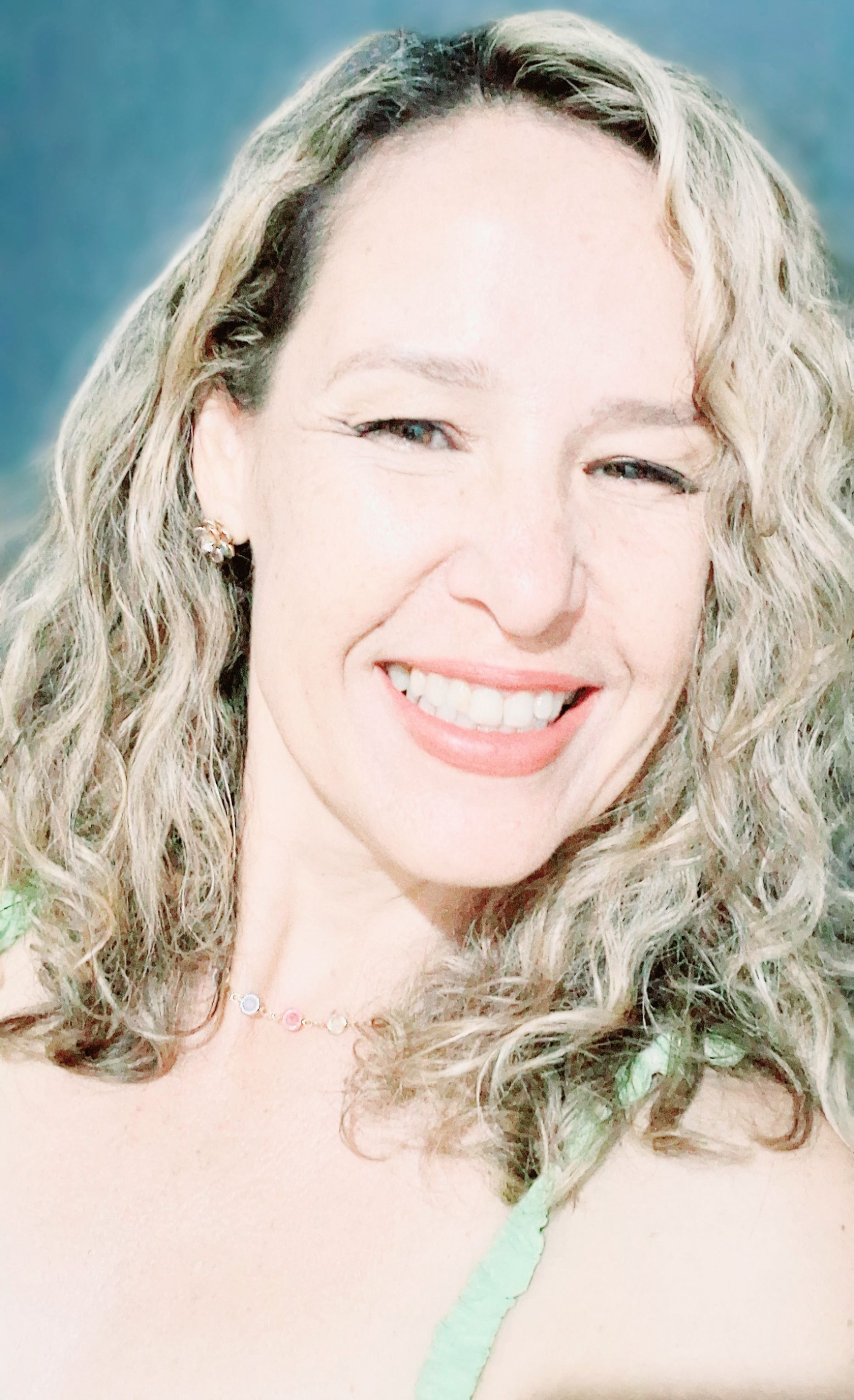 RUBIA CRISTIANA DE OLIVEIRA , massoterapeuta em Brasilia, DF