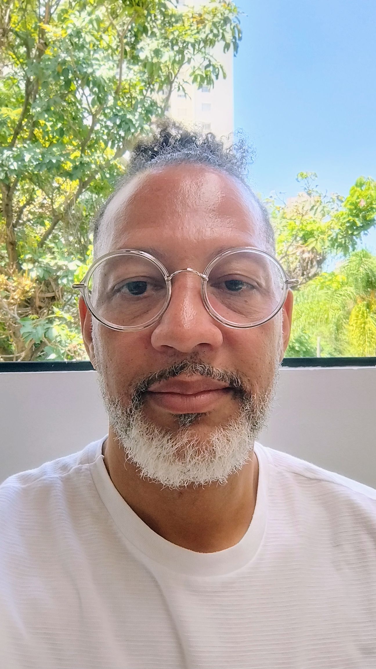Vlad Souza, massoterapeuta em São Paulo, SP