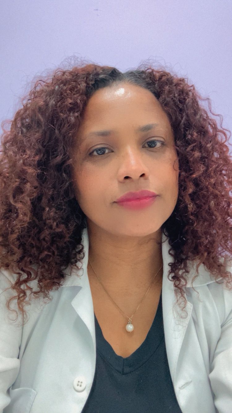 Ana Paula Lima, massoterapeuta em Santos, SP